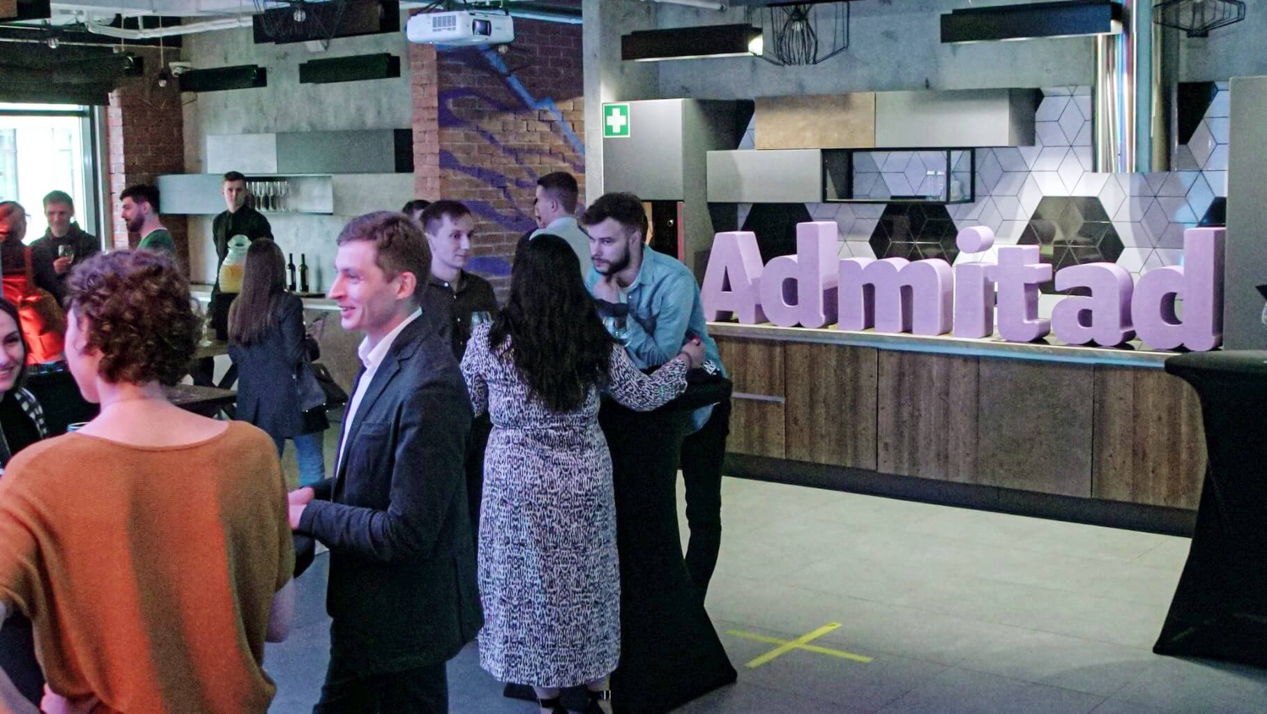 casualconnect_680x300-1